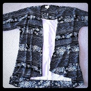 NWOT LuLaRoe Bianka Cardigan